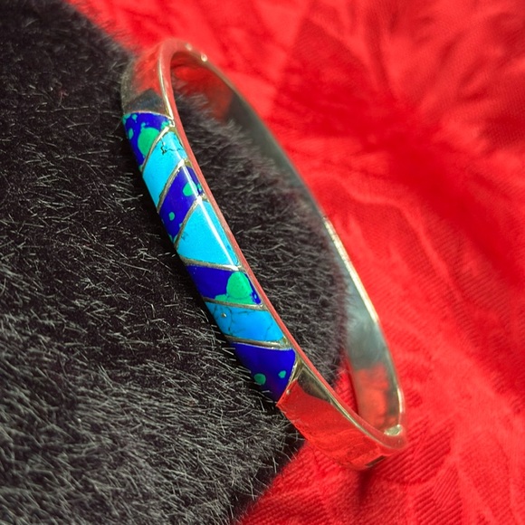 ❤️HOST PICK❤️ Vintage 925 Heavy Solid Sterling Silver Bangle - Picture 1 of 14